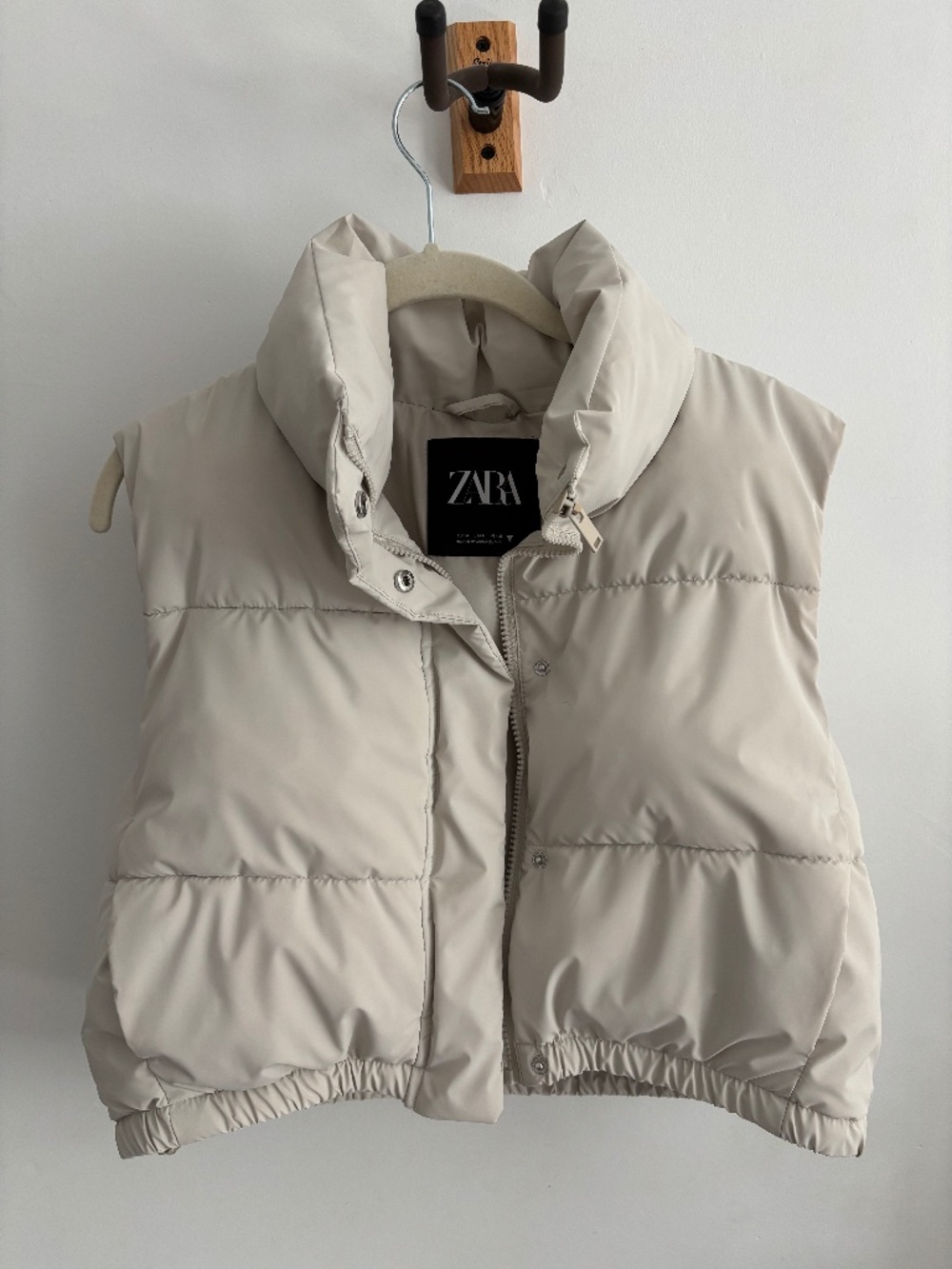 Zara cropped puffer vest